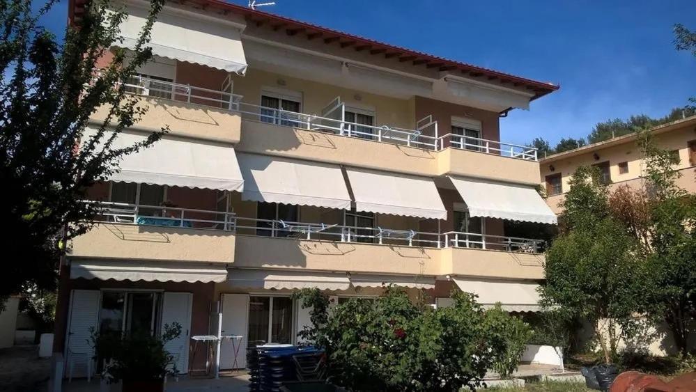 Apartamento Kyparissis Possidi Exterior foto
